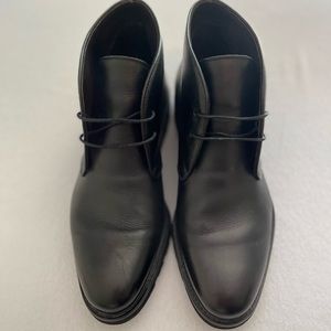 Never worn Bruno Magli Lincoln Leather Chukka